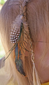 feather hair decoration