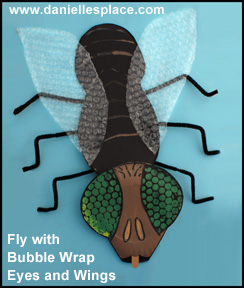 Fly with Compound Eyes Educational Craft for Children from www.daniellesplace.com