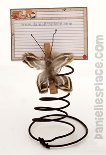 Bed Sprng Recipe Card or Picture Holder Craft for Mother's Day www.daniellesplace.com