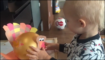Logan Gets Crafty! Thanksgiving Balloon Turkeys