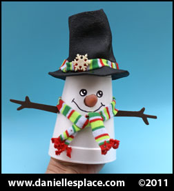 Snowman Cup Craft for Kids www.daniellesplace.com